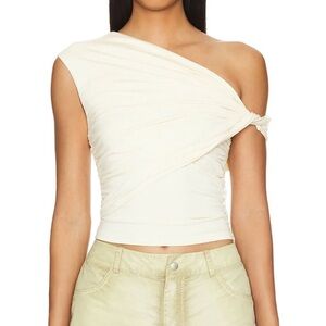 Revolve - Superdown Alessia Top in Cream